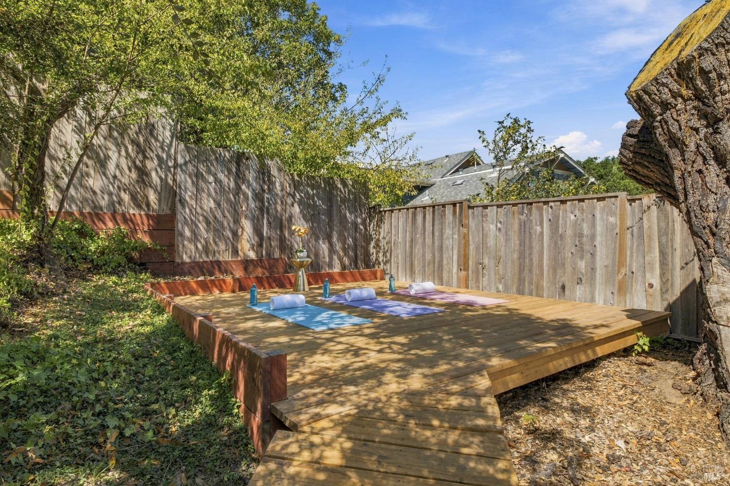 7180 Evan Avenue Sebastopol CA 95472