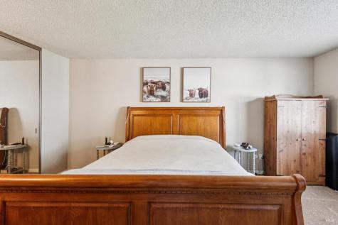 7293 Circle Drive Rohnert Park CA 94928