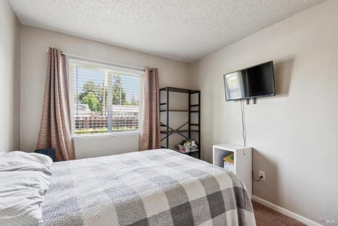 7293 Circle Drive Rohnert Park CA 94928