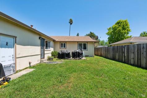 7293 Circle Drive Rohnert Park CA 94928