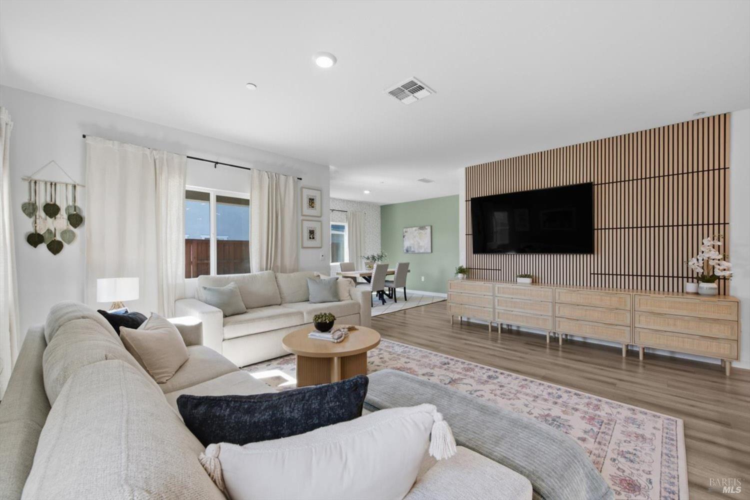 1745 Orchid Avenue Dixon CA 95620