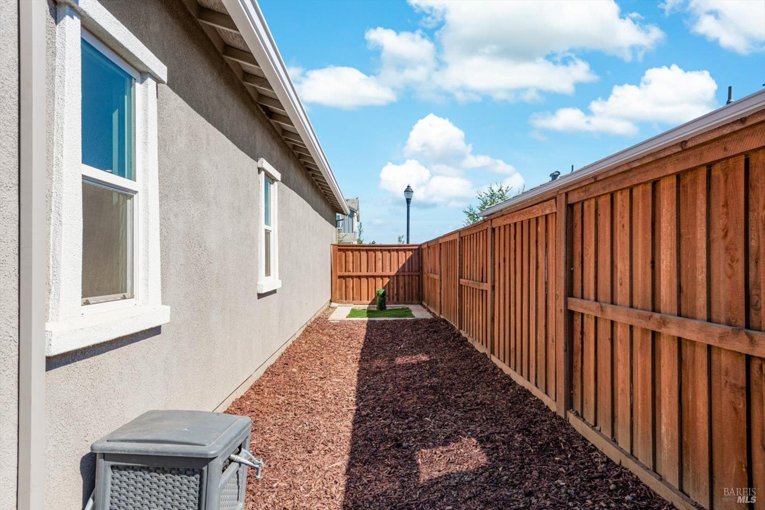1745 Orchid Avenue Dixon CA 95620