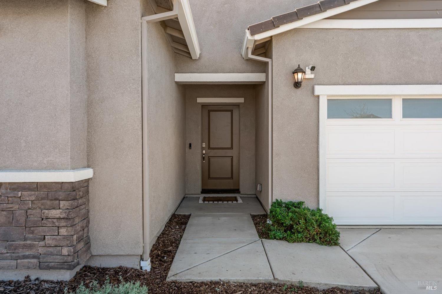 1745 Orchid Avenue Dixon CA 95620