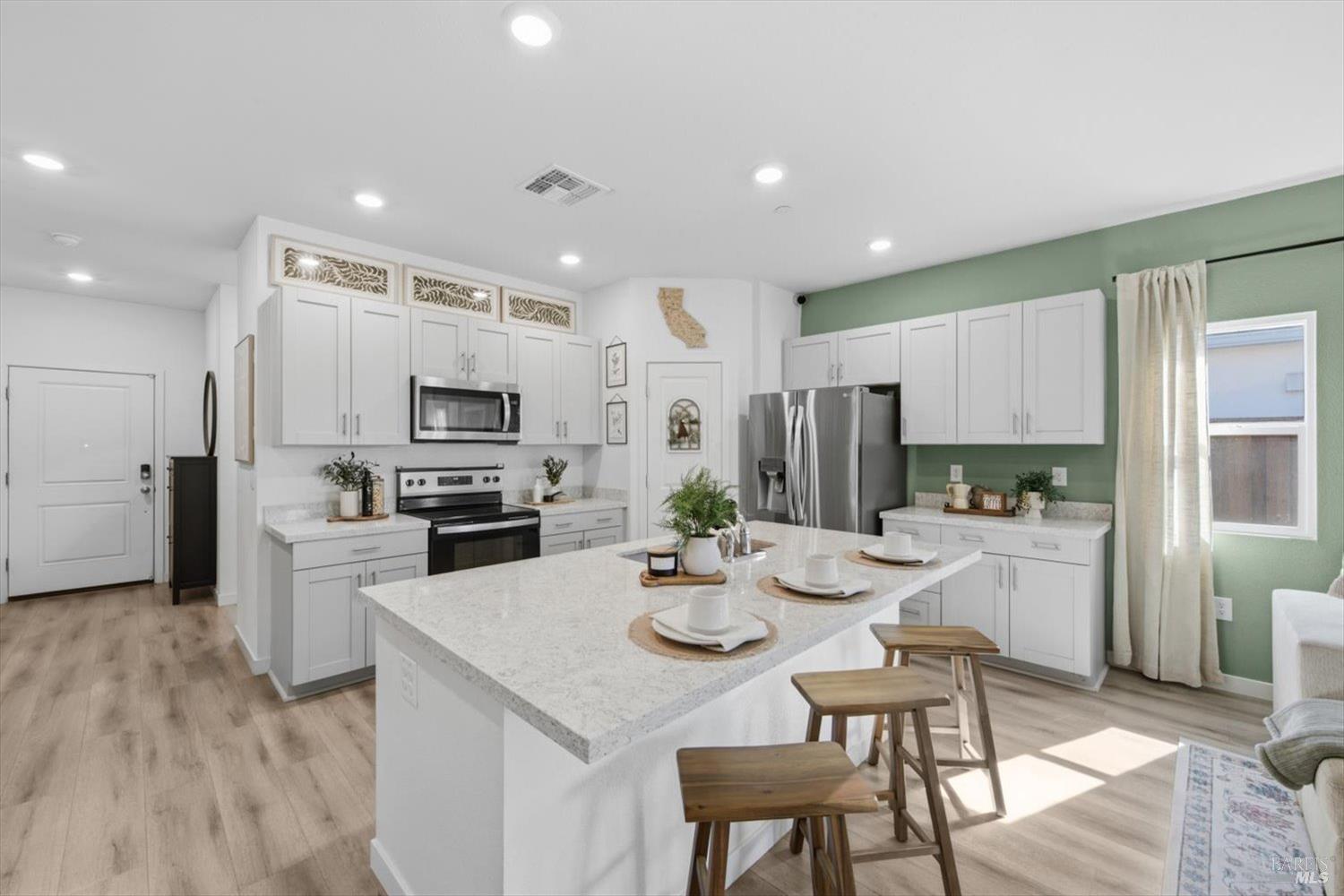 1745 Orchid Avenue Dixon CA 95620
