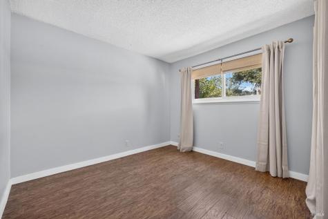 235 N Foothill Boulevard Cloverdale CA 95425