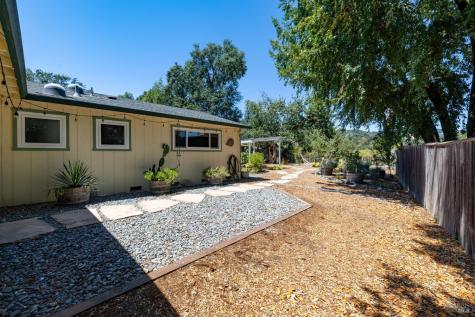 235 N Foothill Boulevard Cloverdale CA 95425