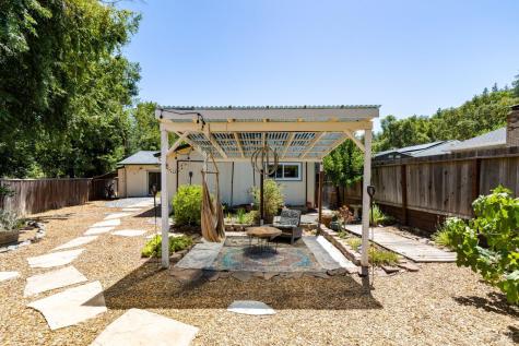 235 N Foothill Boulevard Cloverdale CA 95425