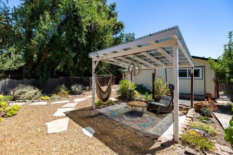 235 N Foothill Boulevard Cloverdale CA 95425