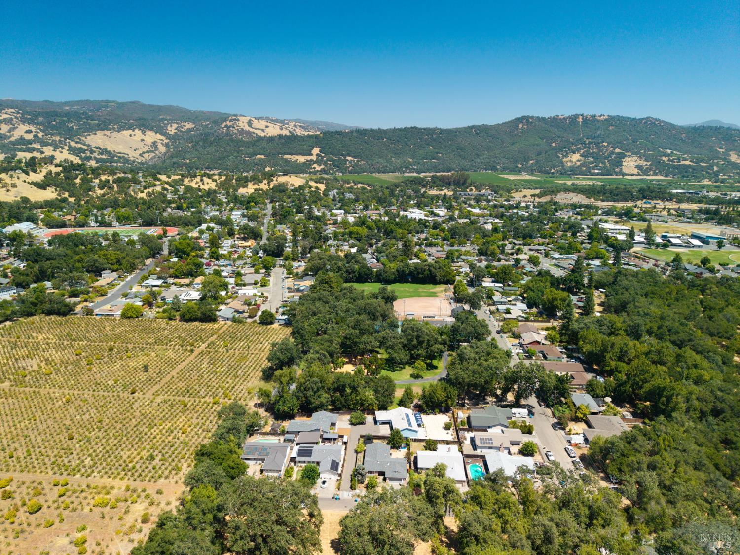 235 N Foothill Boulevard Cloverdale CA 95425