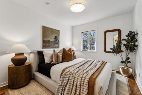 16 Nelson Mill Valley CA 94941