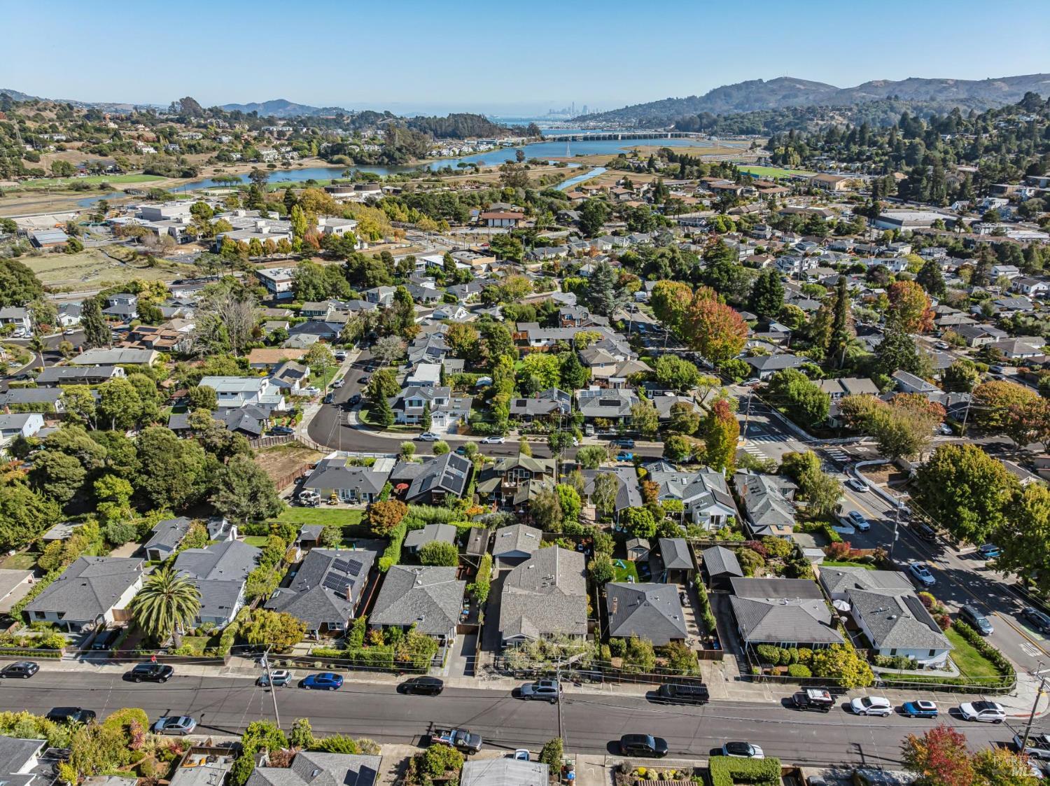 16 Nelson Mill Valley CA 94941
