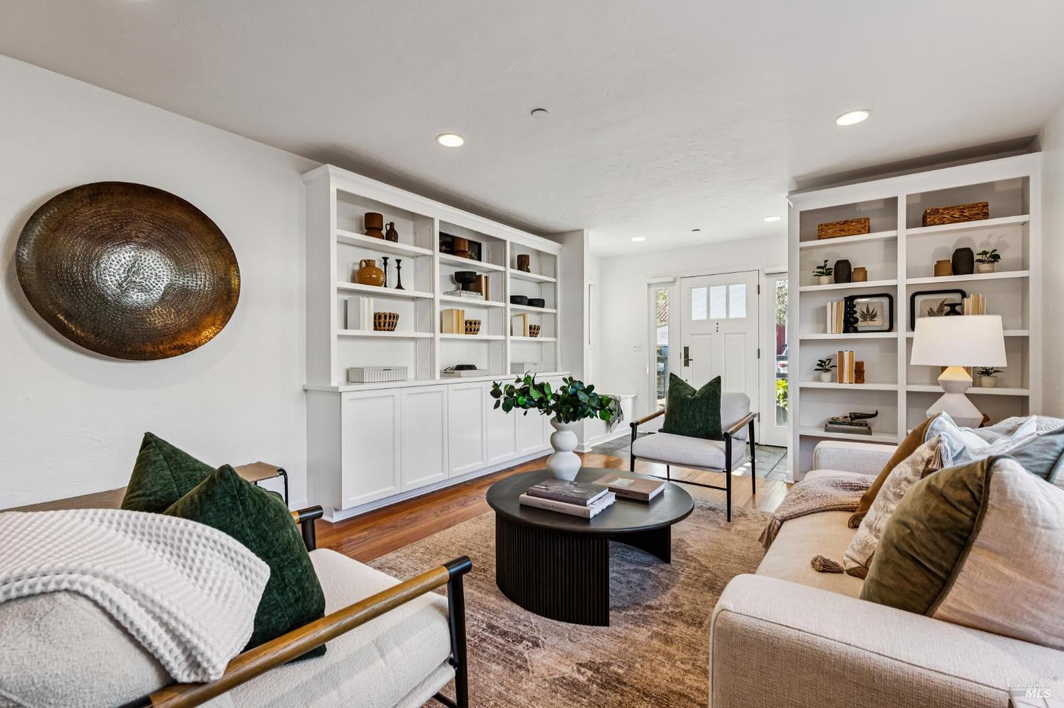 16 Nelson Mill Valley CA 94941