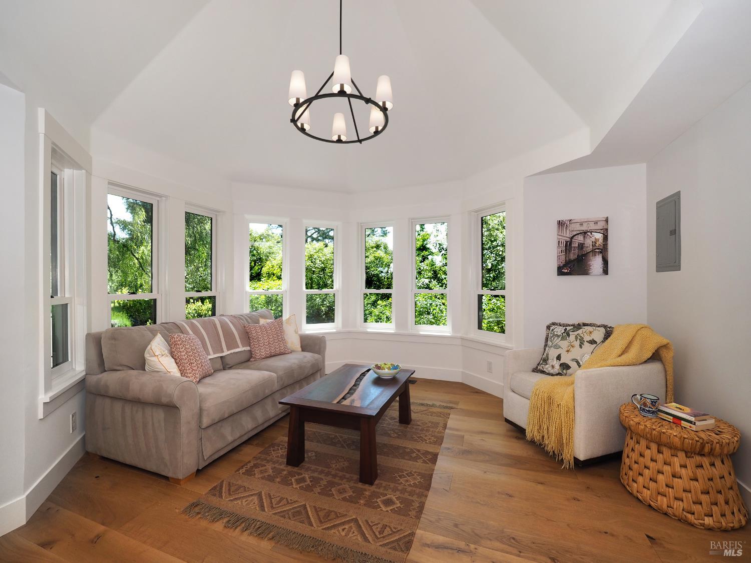 1575 Foxridge Road Geyserville CA 95441