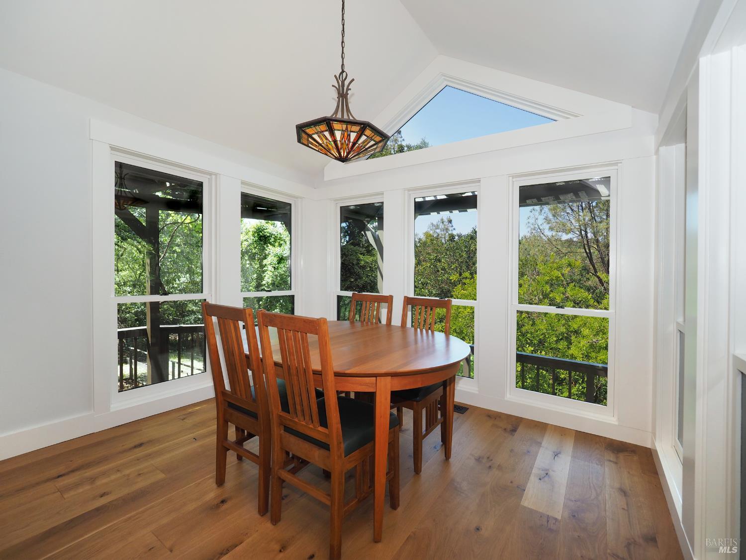 1575 Foxridge Road Geyserville CA 95441