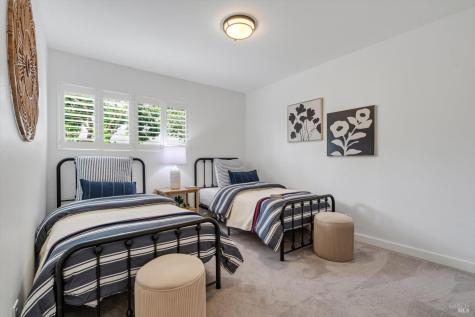 1424 Sierra Drive Petaluma CA 94954