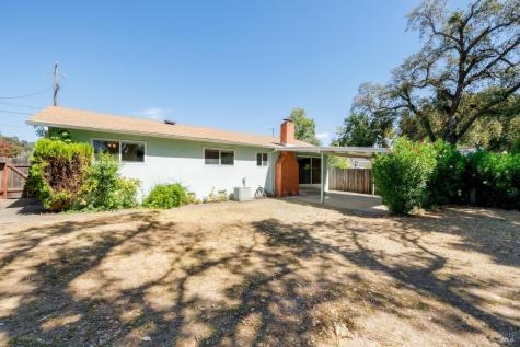 517 Antonio Street Cloverdale CA 95425