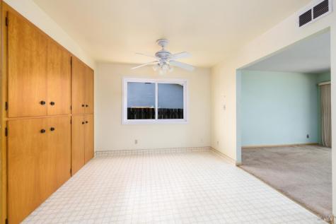 517 Antonio Street Cloverdale CA 95425