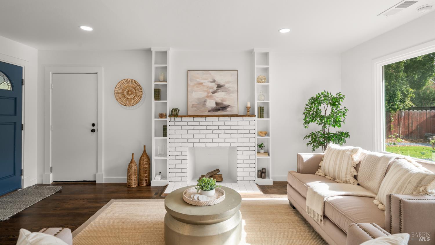 1227 Wyoming Drive Santa Rosa CA 95405