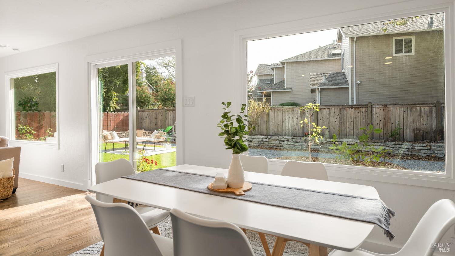 1227 Wyoming Drive Santa Rosa CA 95405