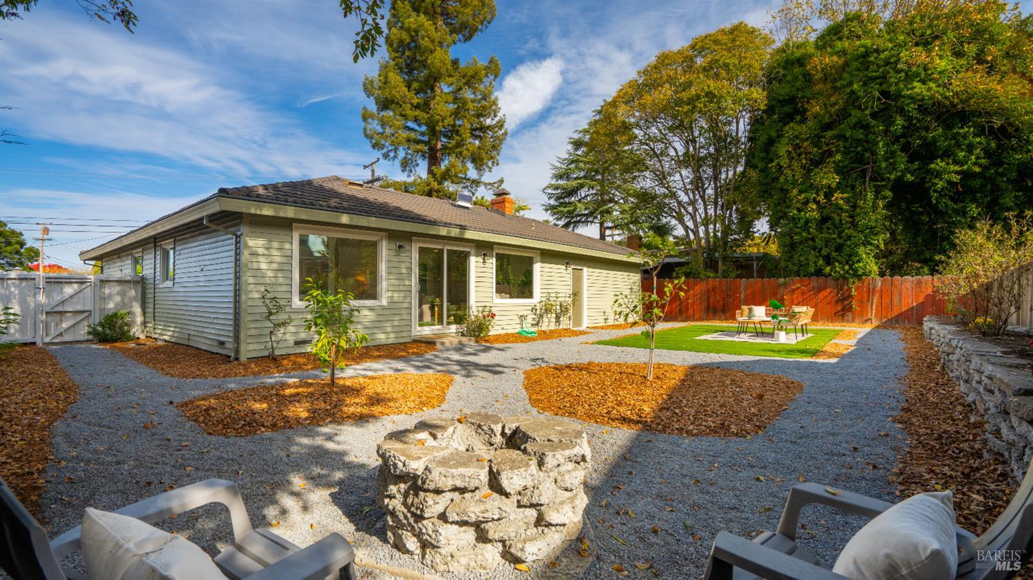 1227 Wyoming Drive Santa Rosa CA 95405