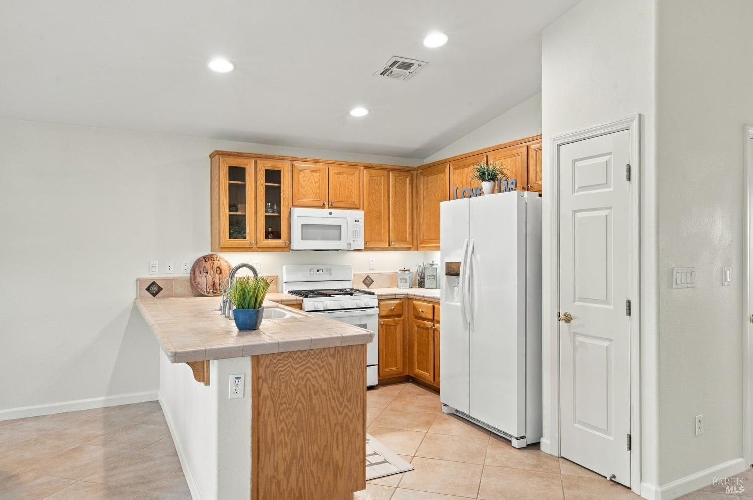 231 Riverside Drive Rio Vista CA 94571