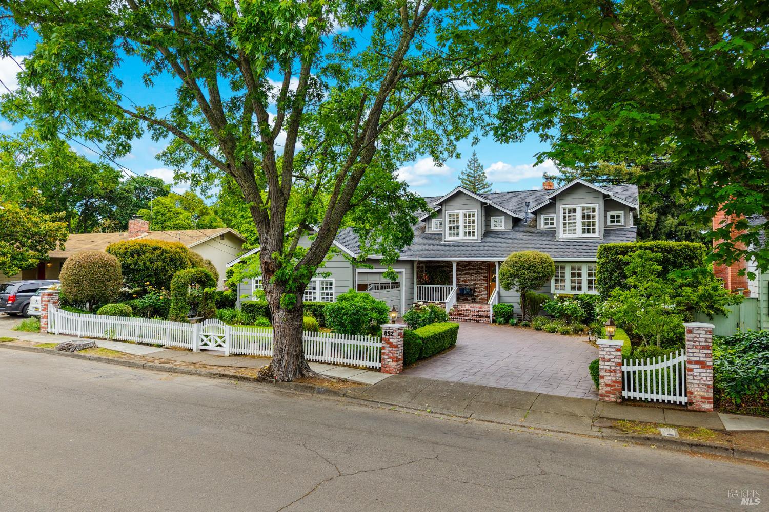 852 2nd Street E Sonoma CA 95476