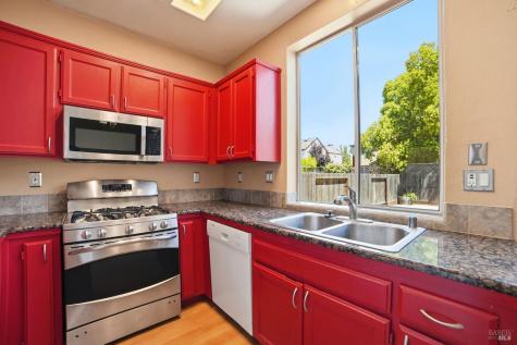 2427 Bramble Way Santa Rosa CA 95403