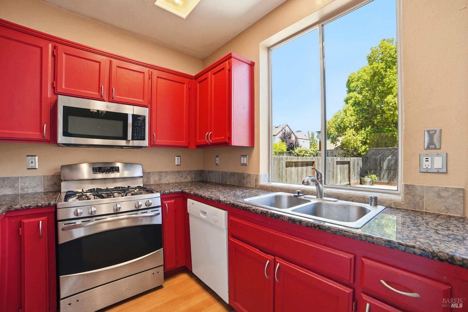 2427 Bramble Way Santa Rosa CA 95403