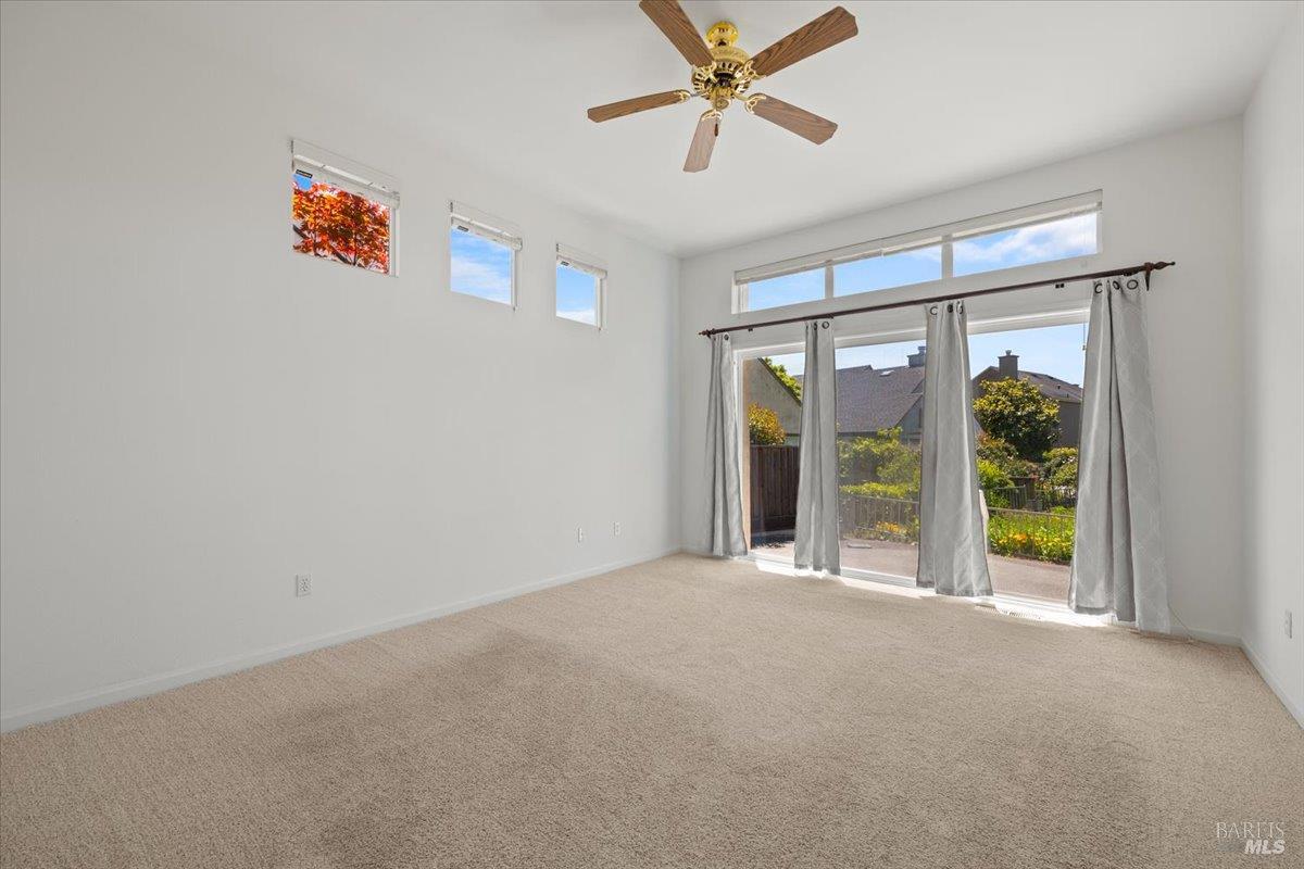 15 Vintage Court Petaluma CA 94954