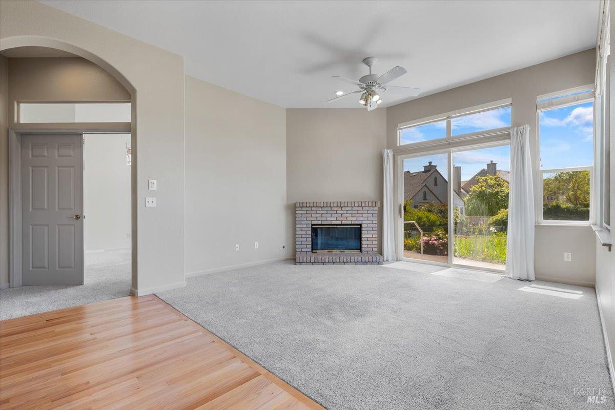15 Vintage Court Petaluma CA 94954