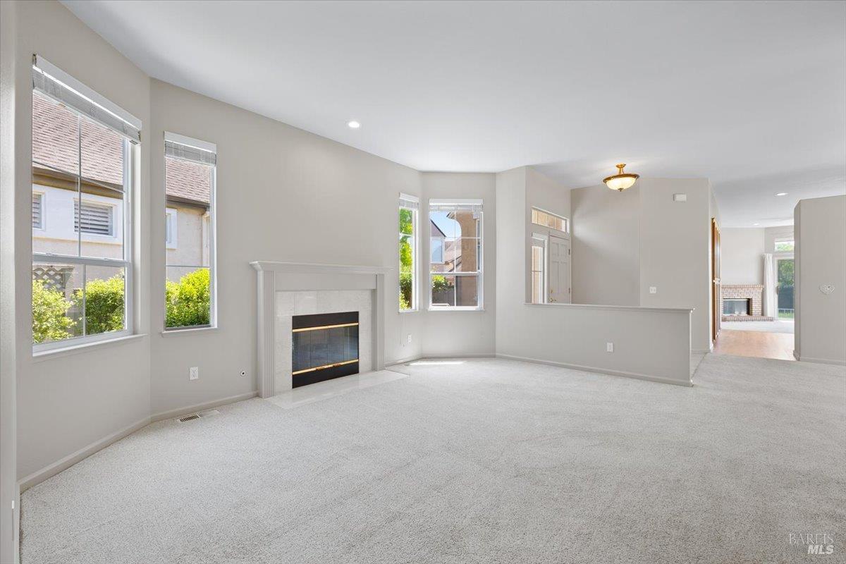 15 Vintage Court Petaluma CA 94954