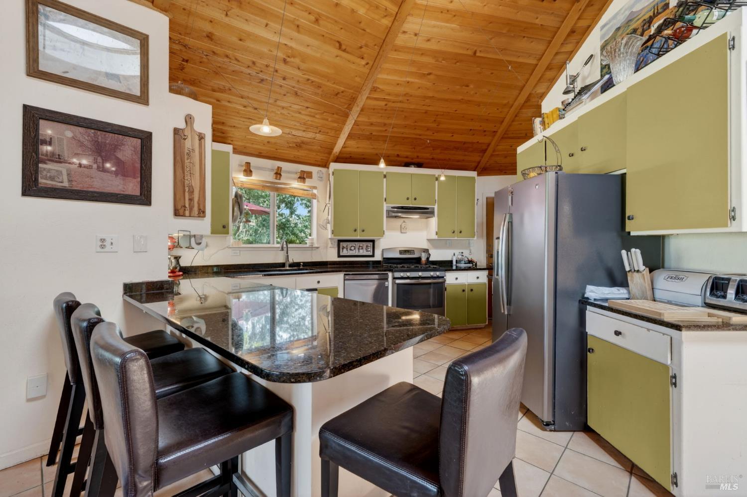 13885 Mountain House Road Hopland CA 95449