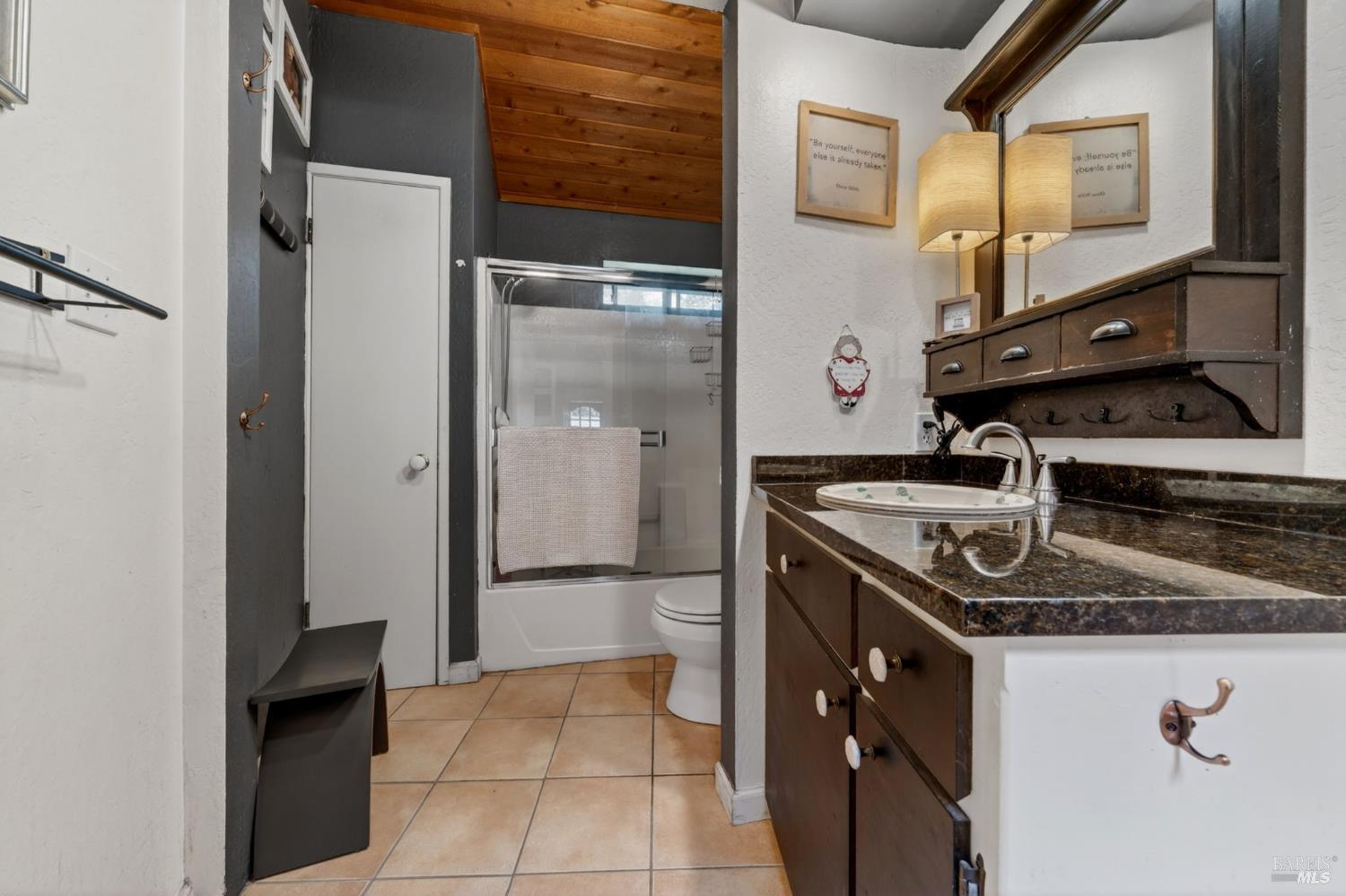 13885 Mountain House Road Hopland CA 95449