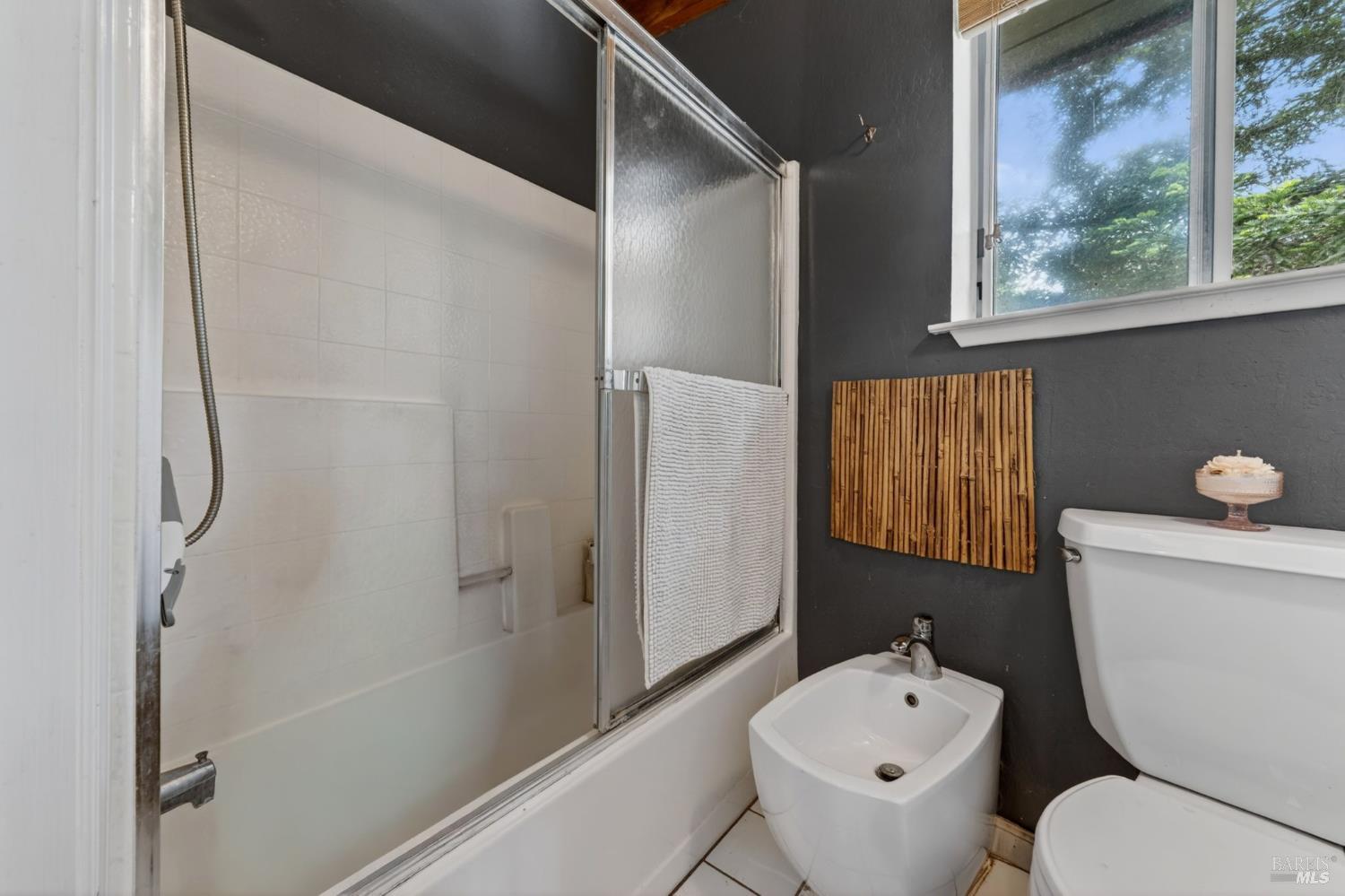 13885 Mountain House Road Hopland CA 95449