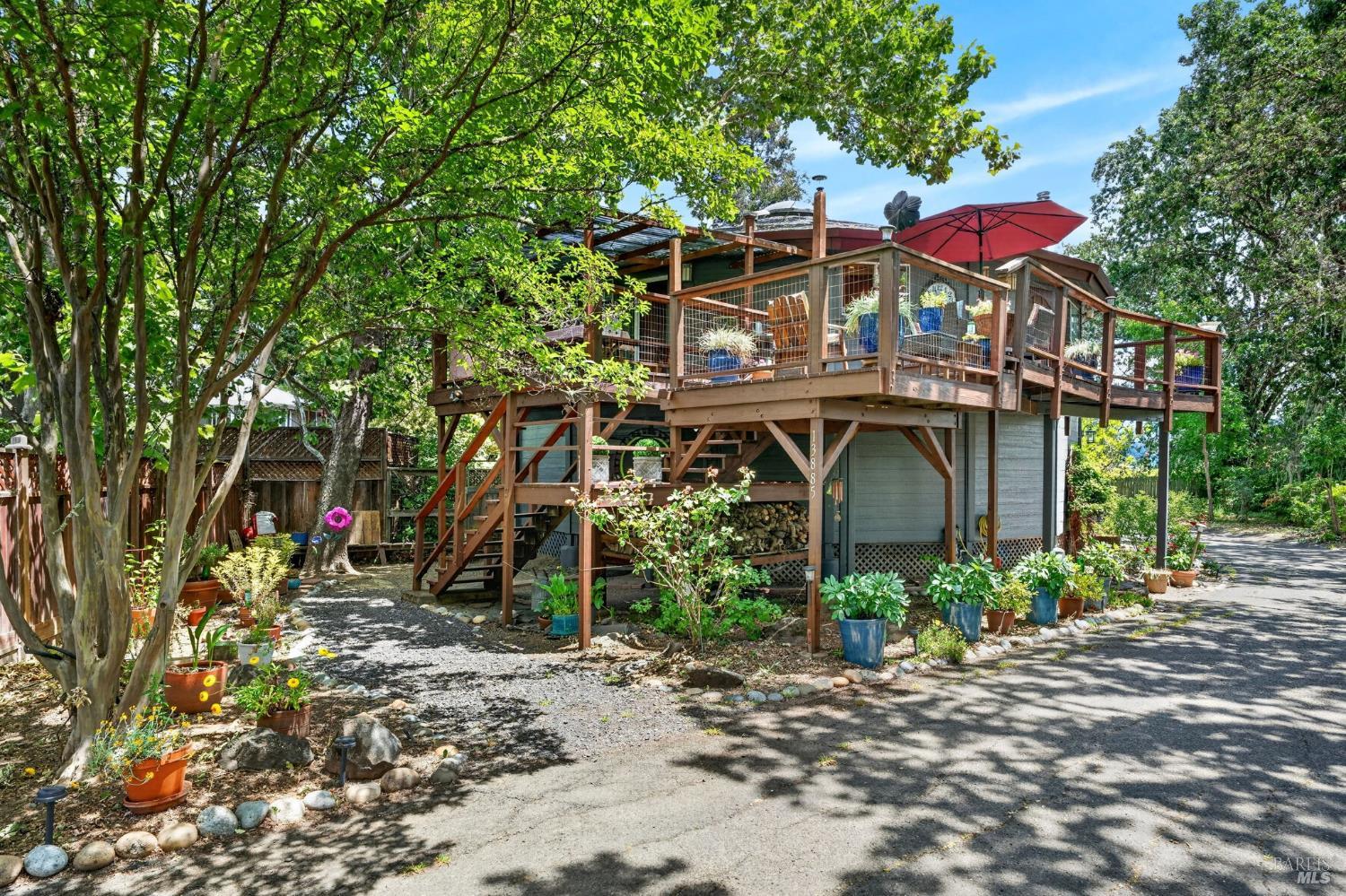 13885 Mountain House Road Hopland CA 95449