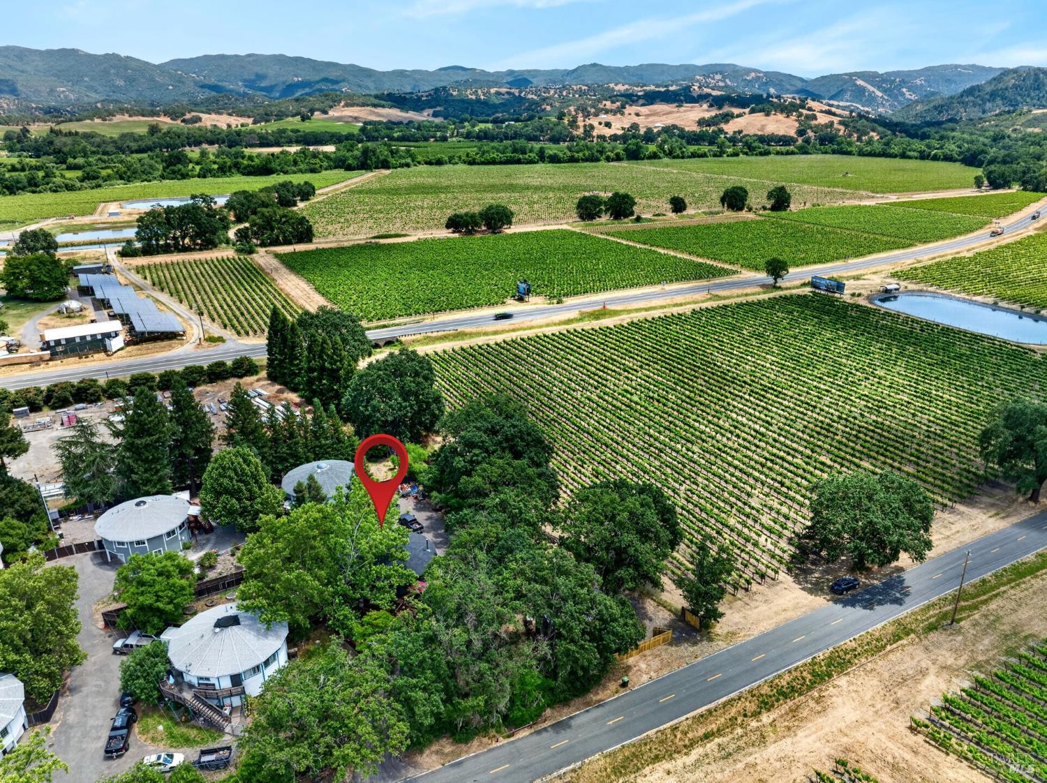 13885 Mountain House Road Hopland CA 95449