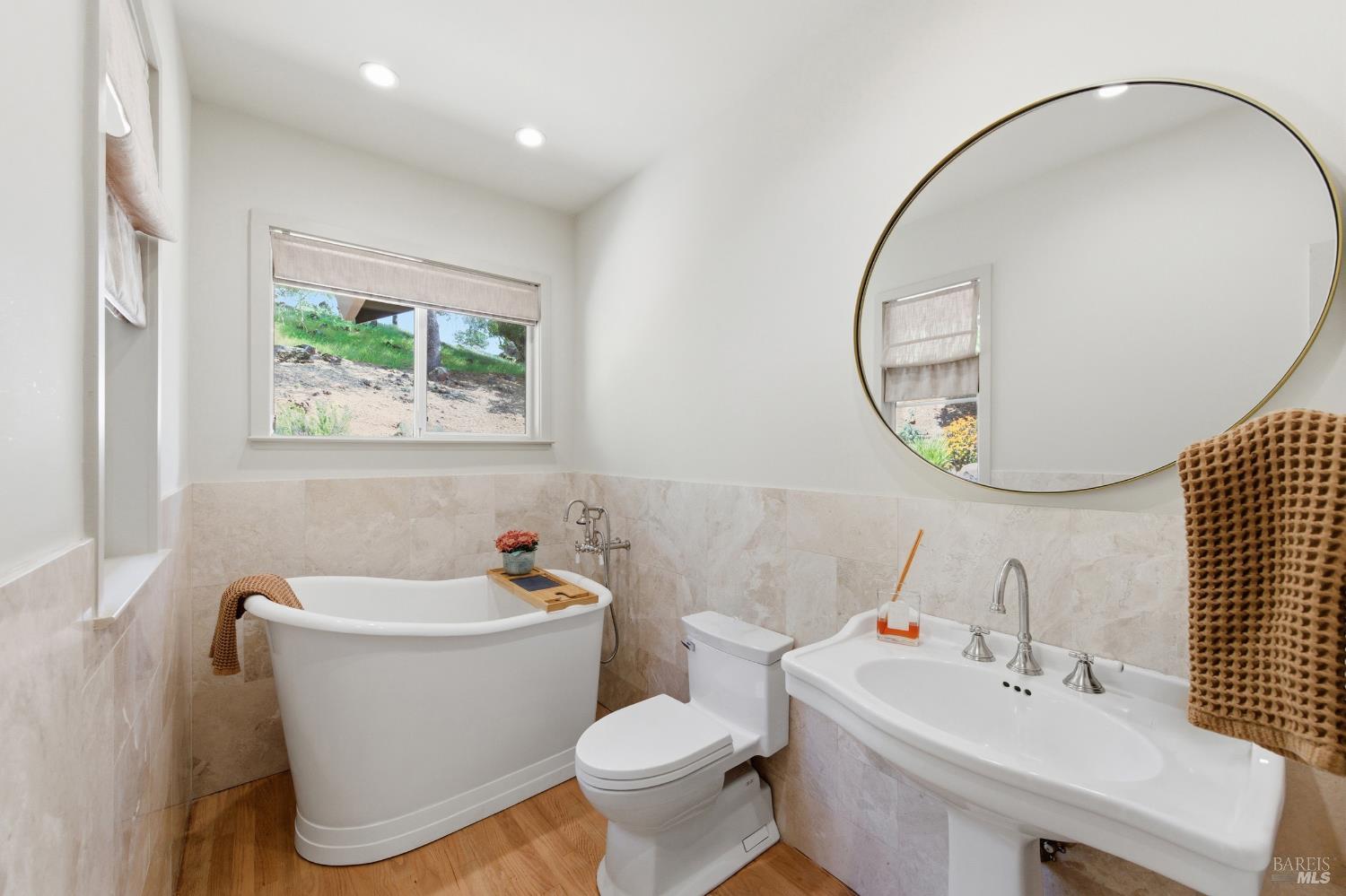 535 Westgate Drive Napa CA 94558