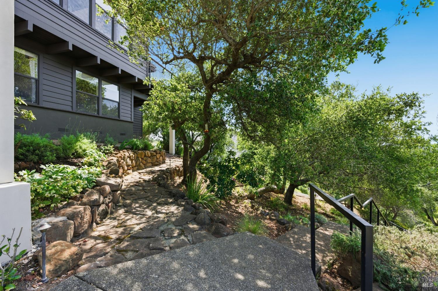 535 Westgate Drive Napa CA 94558