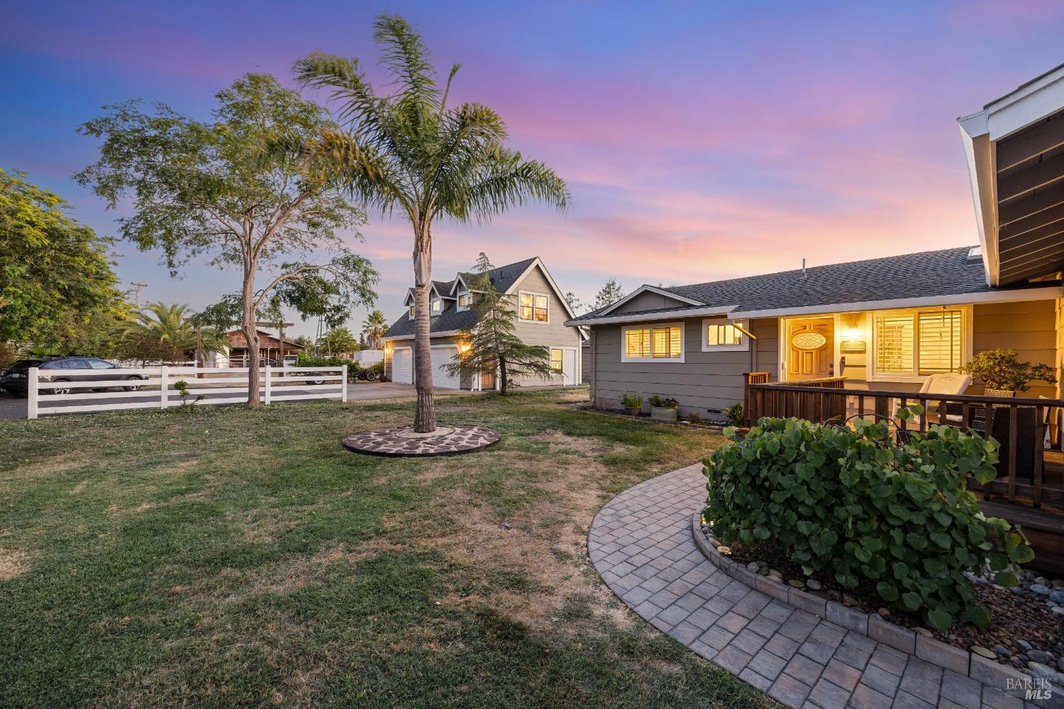 1073 Ludwig Avenue Santa Rosa CA 95407