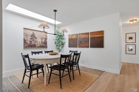 21246 Via Colombard Sonoma CA 95476