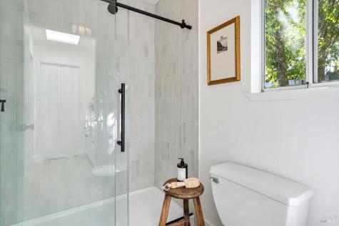 21246 Via Colombard Sonoma CA 95476