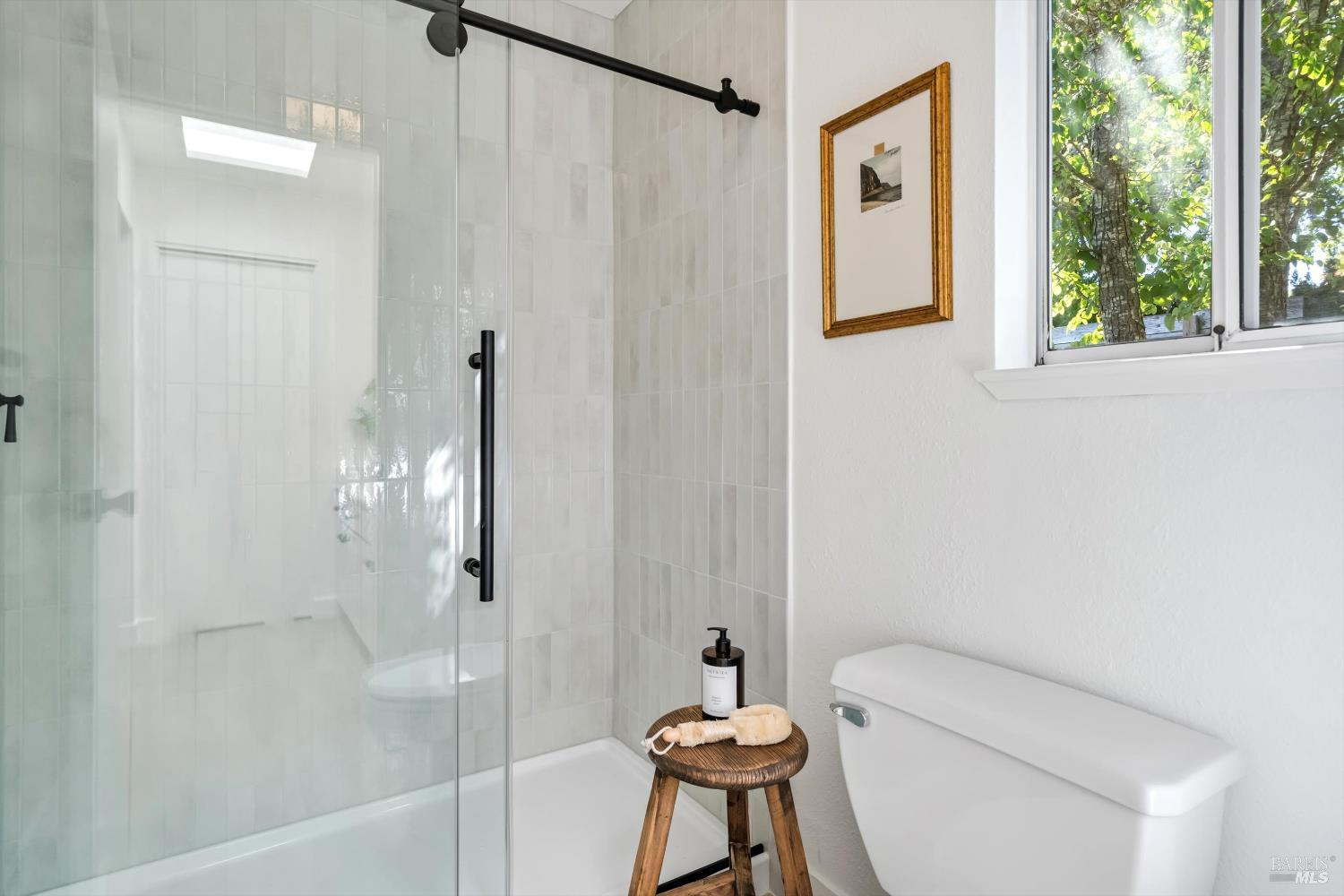 21246 Via Colombard Sonoma CA 95476