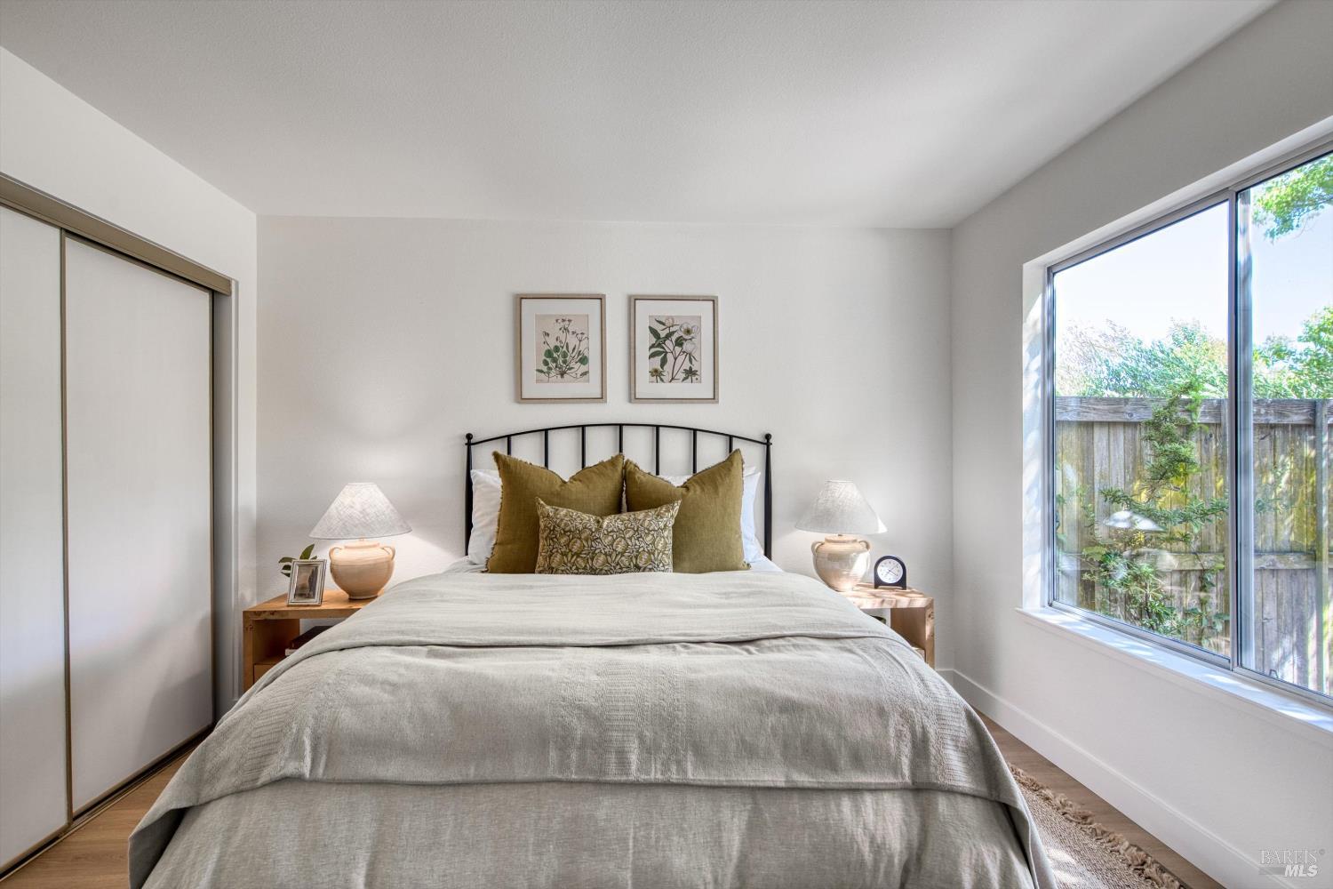 21246 Via Colombard Sonoma CA 95476