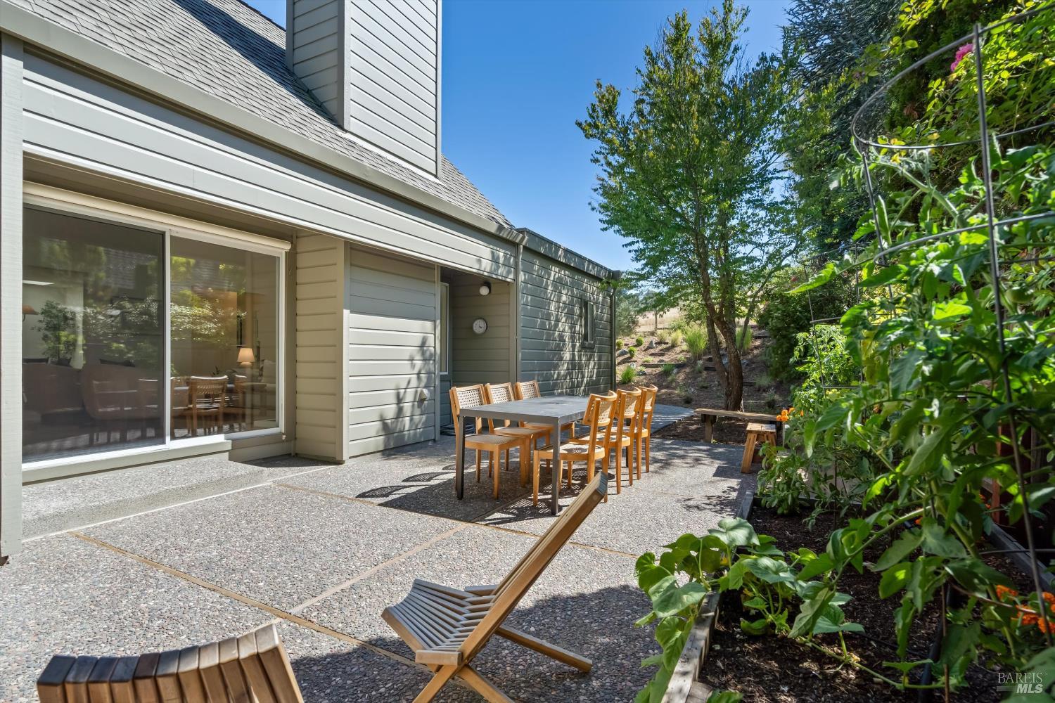 21246 Via Colombard Sonoma CA 95476