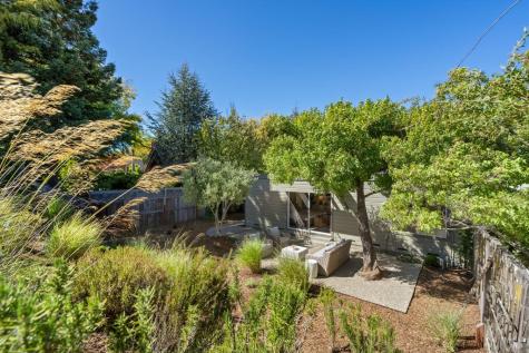 21246 Via Colombard Sonoma CA 95476