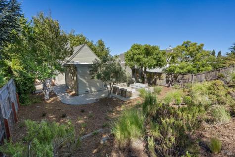21246 Via Colombard Sonoma CA 95476