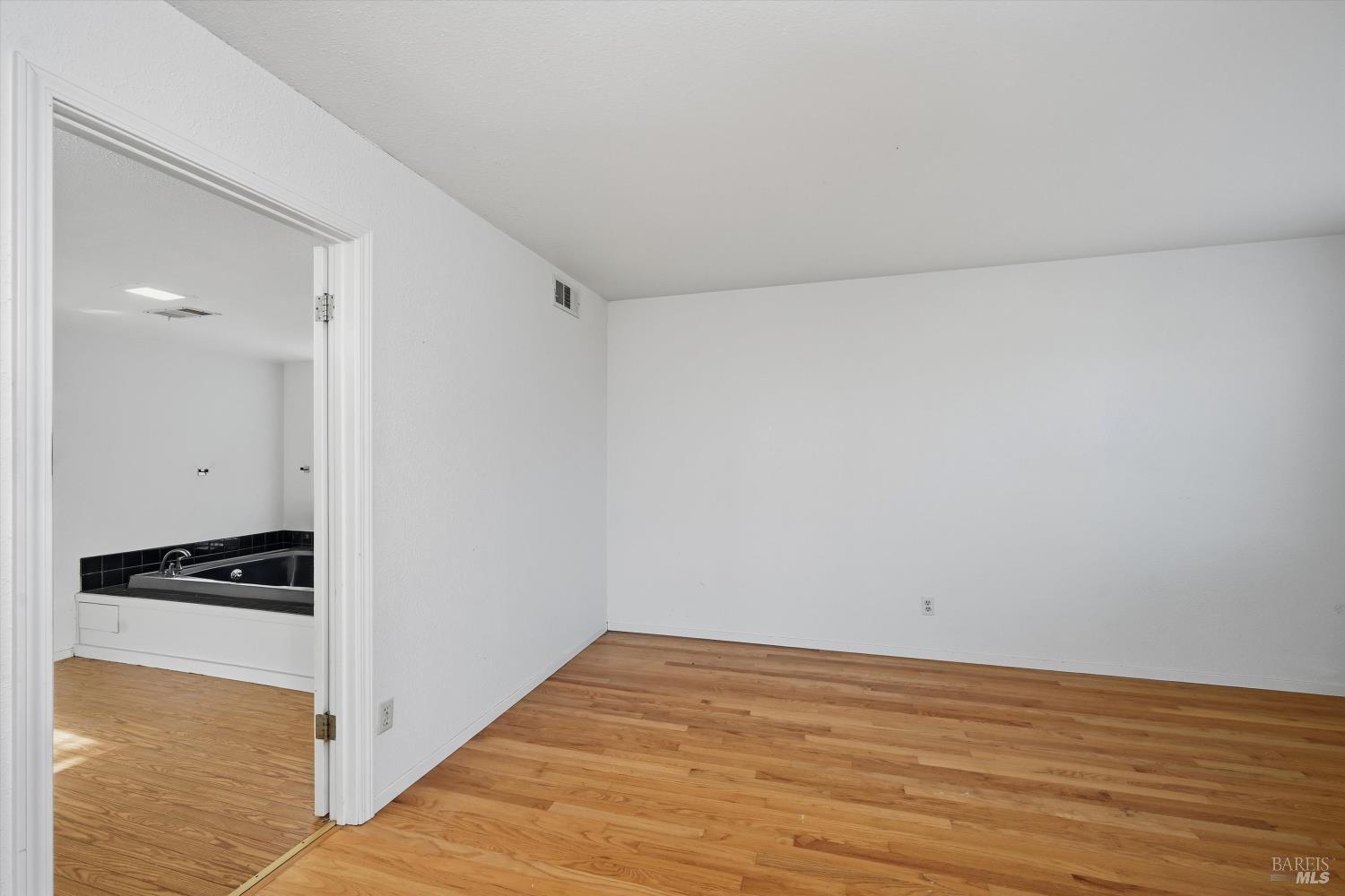 6963 Panoramic Drive Lucerne CA 95458
