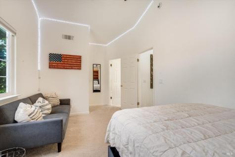 43 Anthony Court Windsor CA 95492