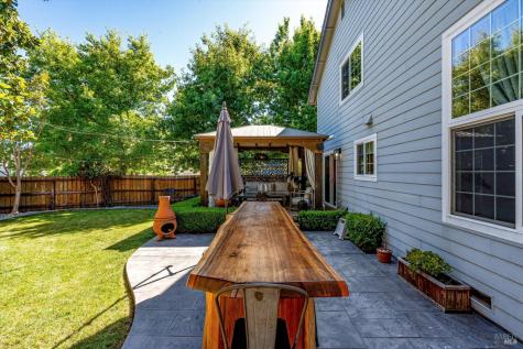 43 Anthony Court Windsor CA 95492