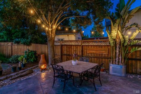 43 Anthony Court Windsor CA 95492